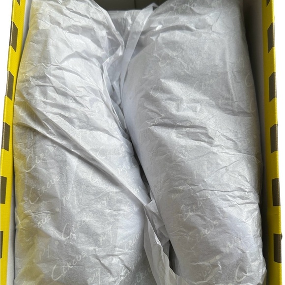 Circus•NY Grey and Leopard Sneaker Womens size 8 - Picture 8 of 9